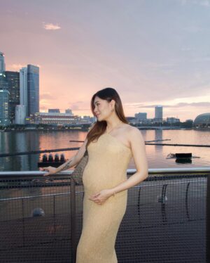 Amander Liew Instagram - The sunset after the storm;
.
.
.
📷: @juhinars ❤️
#marinabaysands #exploresingapore