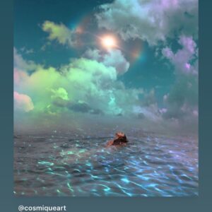 Ámbar Díaz Instagram - Salitre 

La sal llena de costra áspera todo, así como las bocas con almas resentidas llenan de salitre los vínculos. 
El salitre es una capa nauseabunda como la que debe cargar encima la generación de cristal.
El salitre es el positivismo exacerbado, el machismo, el feminismo, el resentimiento, la psicopatía; salitre la palabra no dicha y la mal dicha también. 
Salitre lo permisivo, la falsa moral y las personas con precio. El ignorante, el estómago vacío, la cama compartida sin sexo y el envidioso. 
Salitre la caricia y el abrazo falsos, el que exige sin dar, el que da sin esperar nada a cambio; salitre el abusador y las falsas expectativas. 
El salitre es antiséptico, curativo pero a veces corrosivo, erosivo y oxida...logrando incluso despertar conciencias en un mundo de dormidos. 
Que la mirada de domingo en una playa cualquiera con los pies en la arena sea antídoto a través del beso de tus labios salados. 
🦋✨🌊
#letrasdeambar