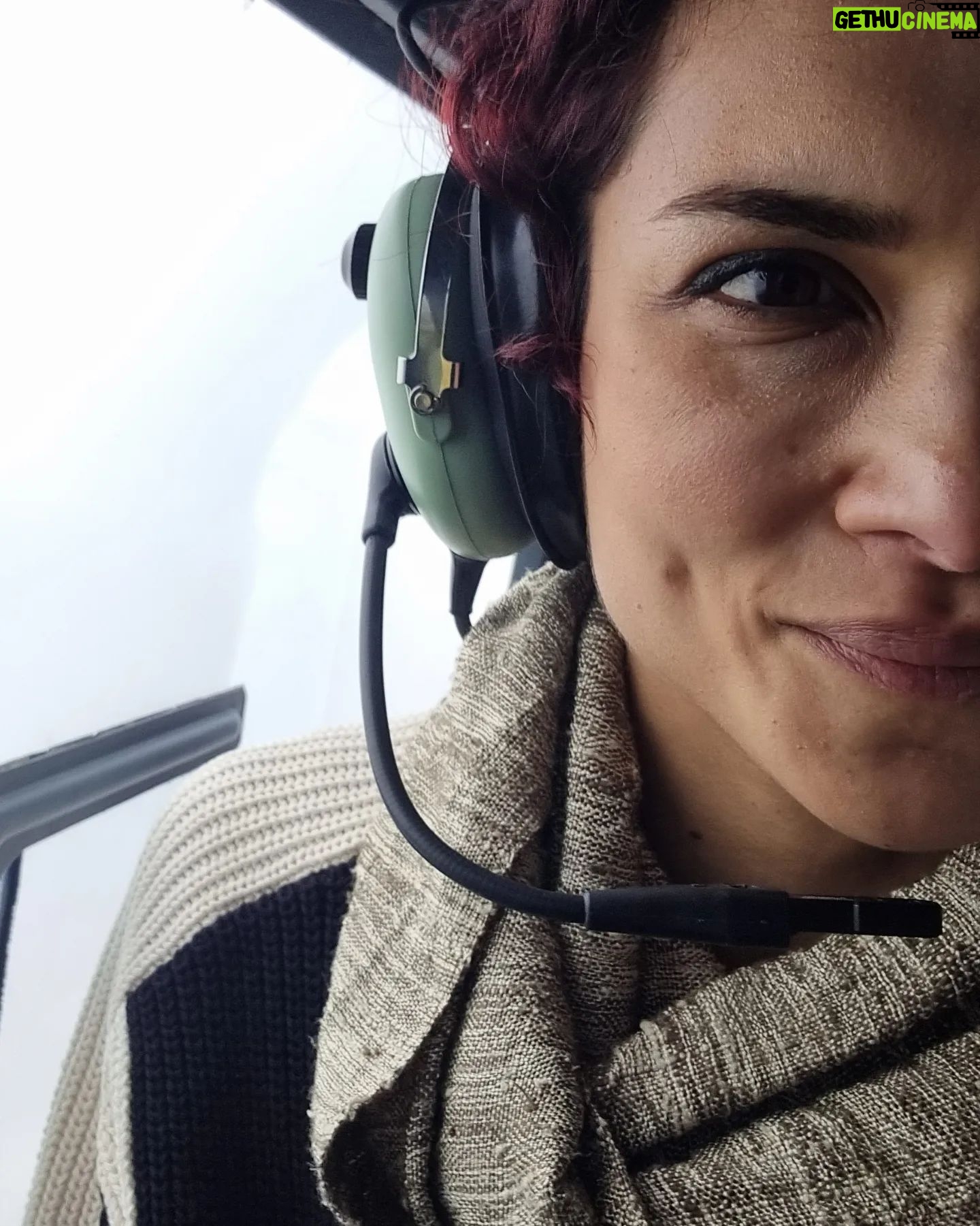 Amber Rose Revah Instagram - Lesson in a Bell 206 JetRanger