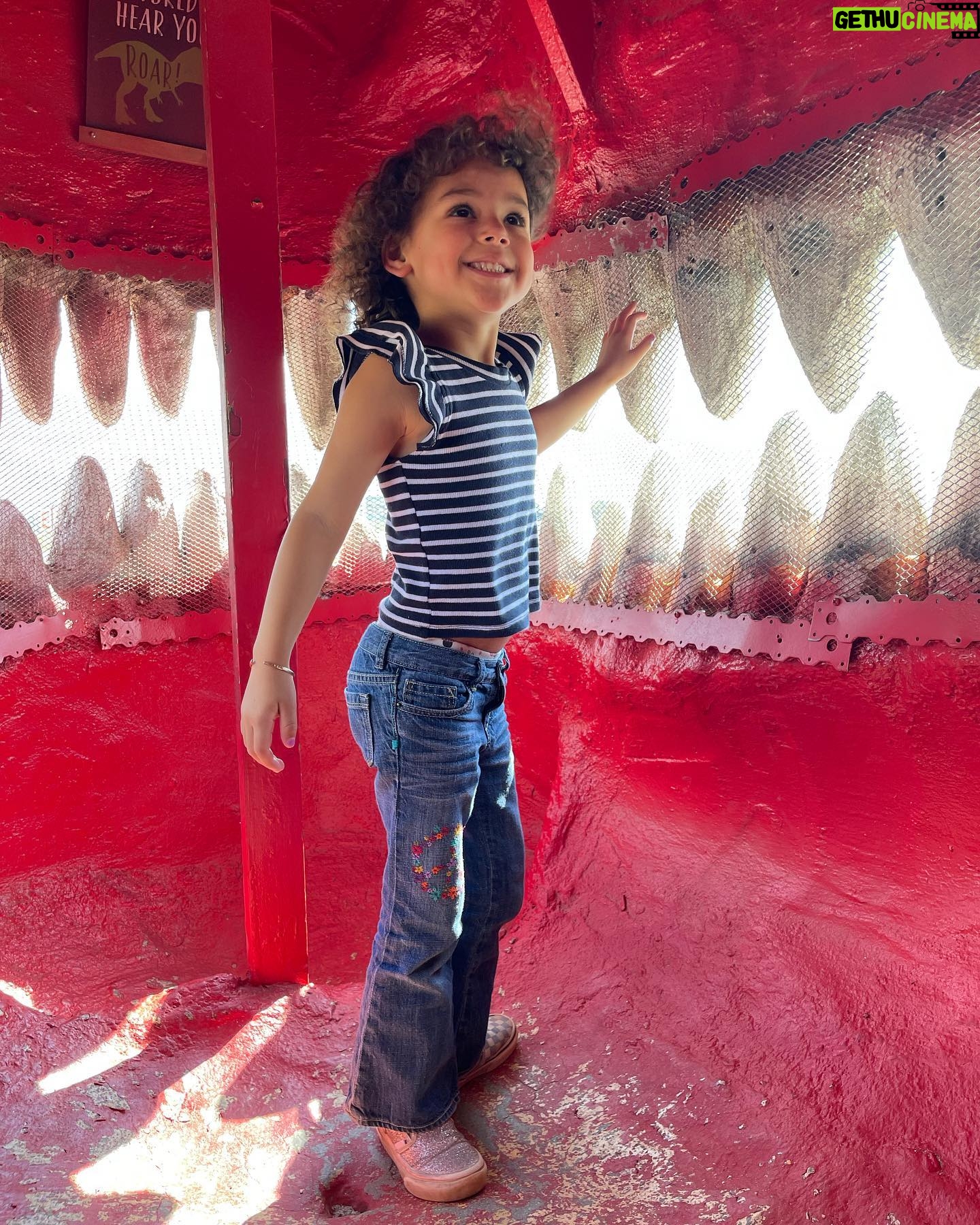 Amber Stevens West Instagram - Little Wests