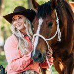 Amberley Snyder Instagram - ❤️ Be ready for the summer season with some trailer tips from @redmondequine 🙌🏻 Your traveling teammates need to be happy while on the road!! 🛻 #amberleysnyder #walkriderodeo #redmondequine