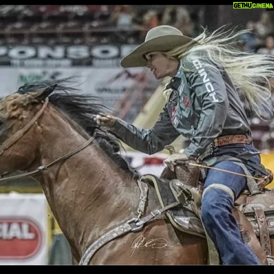 Amberley Snyder Instagram - “I didn’t ask you to be her, I asked you to be you.” -God There is always going to be someone who has an opinion on what you do, who you are and how you live your life. And there will always be someone who will have more than you- money, opportunity, success. You really cannot control those people. You cannot control what they say, what they have or how they feel about you. Now I am not one that will say I don’t care what others think, because I do. But I have learned to focus on what I tell myself. I can tell myself I am proud of what I do and who I am. I am thankful for my job, my life, my passions, my people, my dog and my horses. That voice needs to be louder than the others. God is not comparing you, try to not compare yourself either. Focus on what you have and what you can do with your life. Be proud of you! Be excited for you! Celebrate for you! 🥂 Be you! #amberleysnyder #walkriderodeo