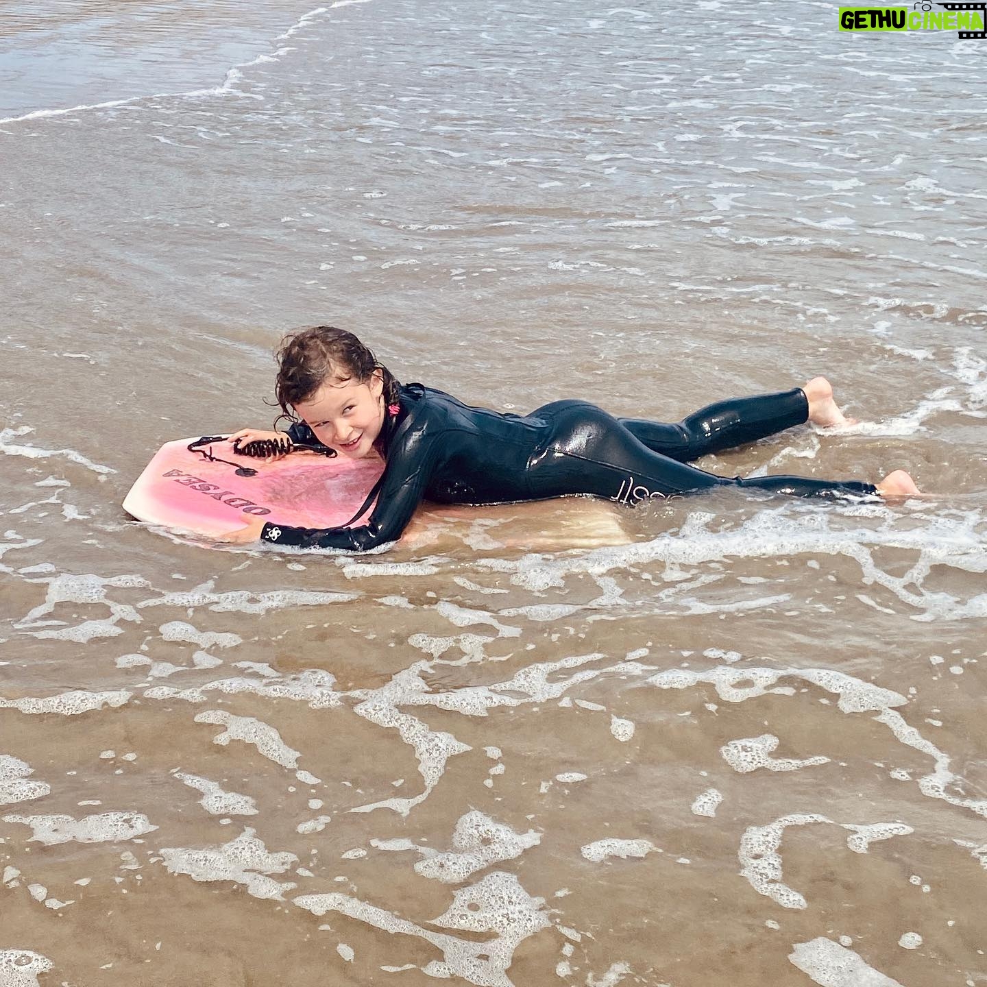 Ambyr Childers Instagram - Iām terrified of the ocean and hate cold water, but somehow these two convinced me š