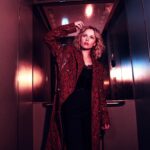 Amelia Eve Instagram – The information we feed ourselves on a daily basis will either *lift us up* or *tear us down*. And let’s face it, lifts are way more fun than tears 🚠
#liftlove co/ the masterful @josephsinclair 
#womendontoweyoupretty co/ the powerful @florencegiven