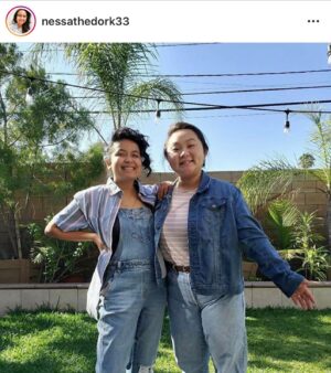 Amelia Eve Instagram - No bullsh*t.. I f*cking love you guys! 🥰🌹 
Soo many incredible Jamie costumes 👏 I hope you all had a blooming beautiful Halloween! 🤗🌻🎃