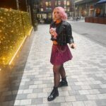 Amelia Lily Instagram - Find me in the city 🖤