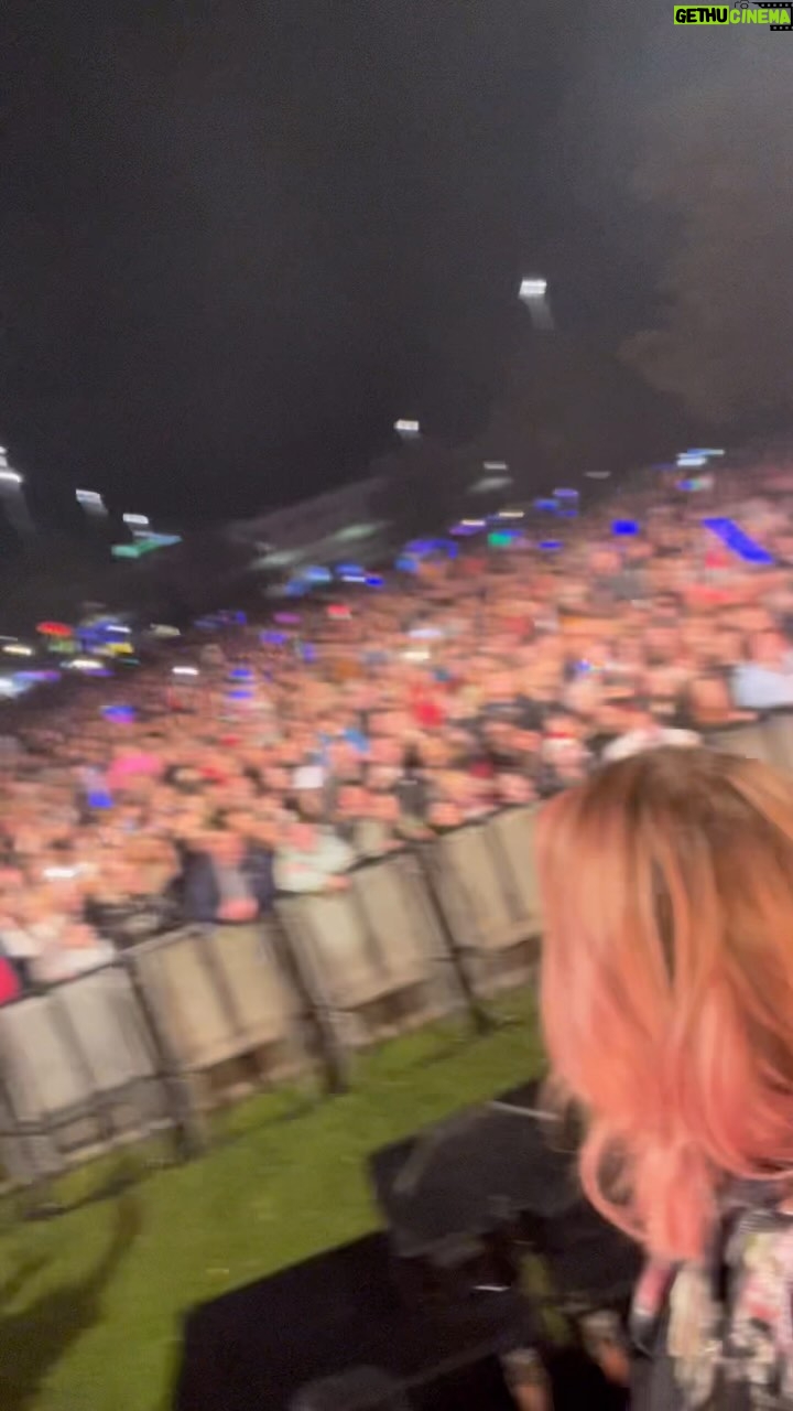 Amelia Lily - 1.2K Likes - My hometown!!! UTB always! Thank you for having me! Can’t wait for Panto ✨⭐️