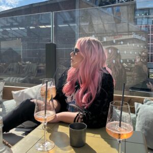 Amelia Lily Instagram - Happiest when the suns out☀️