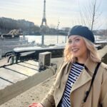 Amelia Lily Instagram - Bonjour 🥐