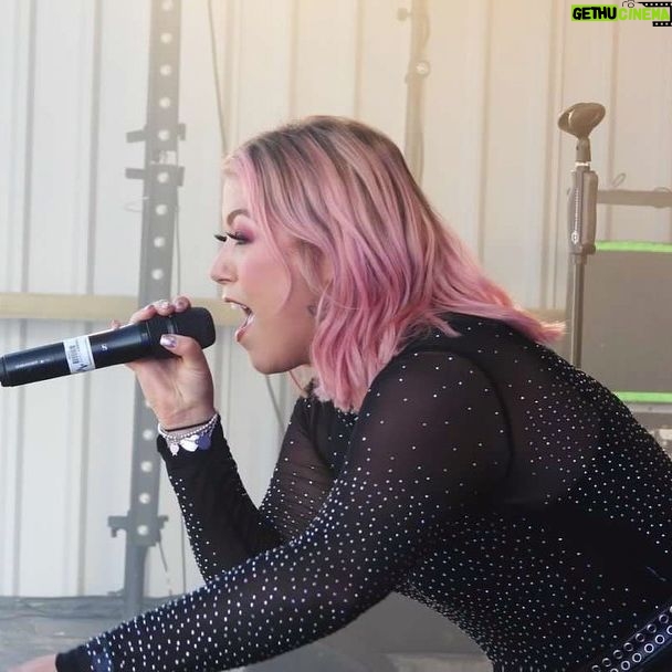 Amelia Lily Instagram - @shebfest you were incredible!!! Thank you so much again 💖