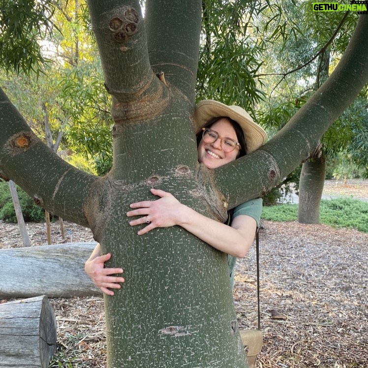Amelia Rose Blaire Instagram - Thank you for all your wonderful birthday wishes 🥰 feeling very loved and full of gratitude🌱🌿🌳 thanks @bryandechart for taking what is probably my new favorite photo