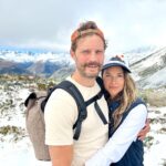 Amelia Warner Instagram - Best surprise ever! Thank you husband face @jamiedornan 🇨🇭❤️