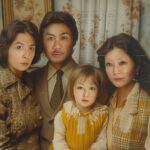 Ami Oonuki Instagram - 先日、かなり昔の廃墟と化した洋館を解体したら、ボロボロになった箱の中からかろうじて発見された当時の写真を復元したところ…来たる6/22と7/6に行われる我々PUFFYとCHEMISTRYの競演ライブによって結成されたパフィストリーの面々にそっくりだったという報告が、とある世界秘密結社から我々の所属事務所Sony Music Artistsへと漏れ聞こえてきたとのこと。こんなことある？？これは真相を確かめなくては…！真実は、いつもひとつ‼️‼️‼️ #puffy #puffyamiyumi #chemistry #パフィストリー #SMA50thanniversary #真偽を確かめに来てくれよな #6月22日の東京ドームシティーホール #7月6日の大阪難波ハッチ #デュオのデュエル #見せてやんよ #勝った方が威張れるんだぜ #化学反応が起こったとしても爆発一択💥 #explosion #ちなみにこの写真は #プロのカメラマンが撮ってるんだぜ #アミの雑コラじゃないんだぜ #真実はいつもひとつ