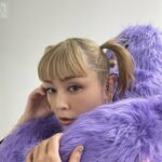 Ami Oonuki Instagram - 昨日(1/30)の吉村由美さんお誕生日投稿に沢山のコメントありがとうございました！インスタグラムというものを知らない由美ちゃんに時間の許す限り読み上げたところ、照れた御様子できゃわ😍でした。本日も2/10に愛知県での久々のワンマンライブに向けてリハーサルでしたが、リハ後に由美ちゃんはお友達とお誕生日会をしに行ってしまったので、場所は把握しているけど誘われてないので無理矢理行くわけにもいかず……残されたアタイらで馴染みのカフェにて「推し不在のお誕生日会」を遂行致しました🥳🥳🥳🥳　推しのめでてぇ誕生日や〜🫶💕 #puffy #puffyamiyumi #吉村由美 #由美ちゃんお誕生日おめでとう #しかし本人はパーティー行かなあかんねん #場所把握してるの怖ぁ😂 #推し不在のお誕生日会🎂✨ #楽しかった〜🥳 #由美ちゃんにお味噌汁を飲ませてあげてる亜美 #手の血管が亜美パパそっくりや #加工されて可愛い岡本啓佑くん #ニラレバ定食のレバーで由美ちゃんの鉄分をアップしてあげてるけど加工が反映されなかった渡辺シュンスケくん #加工前の写真は実物よりおじさんに写ってると言ってたので本人そのものの新井弘毅くん #お祝いされた可愛いツインテ由美ちゃん #オフは笹野さんになる由美ちゃん