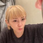 Ami Oonuki Instagram - 本日ぅうううう！！！吉村由美さんのぉおおおおお！！！お誕生日ぃいいいいいいぇあ！！！ということで、今日も今日とて絶賛仕事中ですが色んな可愛い由美ちゃんのオフショットを集めてみましたの🩷🩷🩷 まじでこんな可愛い子なかなかいないと思うっぴ❣️🍬🍦🍨🍩🍫🍪由美ちゃんの隣に居る時間コンテストでぶっちぎりの優勝を飾った亜美が、自信を持ってお届けする可愛い由美ちゃんご堪能ください😍 #puffy #puffyamiyumi #吉村由美 #寝屋川のアナコンダ #一杯目早子🍺 #キティマオ #ケテエちゃん #色んなあだ名がありました #そんな由美ちゃんも #lv49 #写真はイカゲームに参加した由美ちゃんや #流行りのアプリの由美ちゃん #ハートに囲まれてキメ顔の由美ちゃん #美味しそうなスイーツ食べてる由美ちゃん #毎年一緒にカニ食べ行ってる由美ちゃん #いやー暑くて参っちゃうよねの由美ちゃん #だんだんと笹野さんになる由美ちゃん #もっと載せたいのになー #どれもこれも可愛すぎてゲロ吐きそう🐸 #ずっと愛でてられる子が隣にいるしあわせ #おたおめ中のおたおめ #今日を日本の祝日にしたい #仕事入れるけど #明日の由美ちゃんの友達主催の誕生日会 #誘われてないけど偶然なフリしちゃおうかな #場所はわかってる