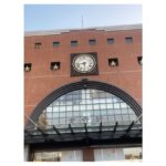 Ami Oonuki Instagram - 亜美の大分日記は空港でカポーン！と温泉に浸かってフィニート。充実の大分名産お土産ショップでオミ活をし、地元で観るSIXLOUNGEを思い出しながら、誰とも写真撮らなかったことを後悔した。数日前にSIXLOUNGEがゲリラインスタライブやってた五番街で街並を撮った。本人に案内されながら街並だけ撮った…本当にわたしはインスタグラマーなのだろうか。 #puffy #puffyamiyumi #大分 #oita #おイタではない #オーイタ #オーイシマサヨシ君が大分に行ったら #ギャグセンの高いオーイシファンは何て言うんだろう #大分空港にて由美かおる #亜美の由美かおる #だいぶスペイシーな温泉 #実際はかなり人に見られるステージになっている #大分五番街 #ちゃんと書いてある #5thavenueと… #SIXLOUNGEファンと聖地巡礼withご本人 #リク連日ありがとうな #東京来たらまた遊ぼうな