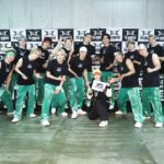 Ami Oonuki Instagram - 先日のTHE RAMPAGE from EXILE TRIBEのライブ行ってきた！しかも前回のもアップできてなかった！今回のツアーはステージの造りが花道系じゃない分、より一体感が味わえる構成になっていてめちゃくちゃ楽しかった！観たことない人、曲あまり聴いてないわ〜って人も楽しめるし、彼らのこと好きになって帰ると思うオススメのツアーです☺️まだまだ終わらないツアー、みんな身体に気をつけて駆け抜けてくれよな！🏃🏃🏃🏃🏃🏃🏃🏃🏃🏃🏃🏃🏃🏃🏃🏃←16人 #puffy #puffyamiyumi #therampagefromexiletribe #therampage #走り回る彼らを見て #脚がもつれて転ばないかとドキドキします #自分に置き換えてるよね #もしくはお母さん通り越しておばあちゃん目線 #2枚並べてわかったけど #なんとなく立ち位置決まってるんだね #アミユミもあるよそういうの #歌詞にもなりました #向かって上手が亜美だぞ #向かって下手が由美だぞ #宮藤官九郎さんがそんな歌詞書いてくれました #斬新〜 #踊れないくせに踊ってる人を見るのが好きなので #ランペのライブはめちゃくちゃ楽しい #16人のステージは圧巻です #ていうかいつも終演後挨拶させてくれるのうれしいんだけどさ #写真撮ってくれるのもうれしいんだけどさ #スタッフの方に大きな声で呼び出されるシステム恥ずかしい😂 #ちなみに今日はリーダー陣くんのお誕生日おめでとう🥳 #良いリーダーは良いグループ #タグ祭り