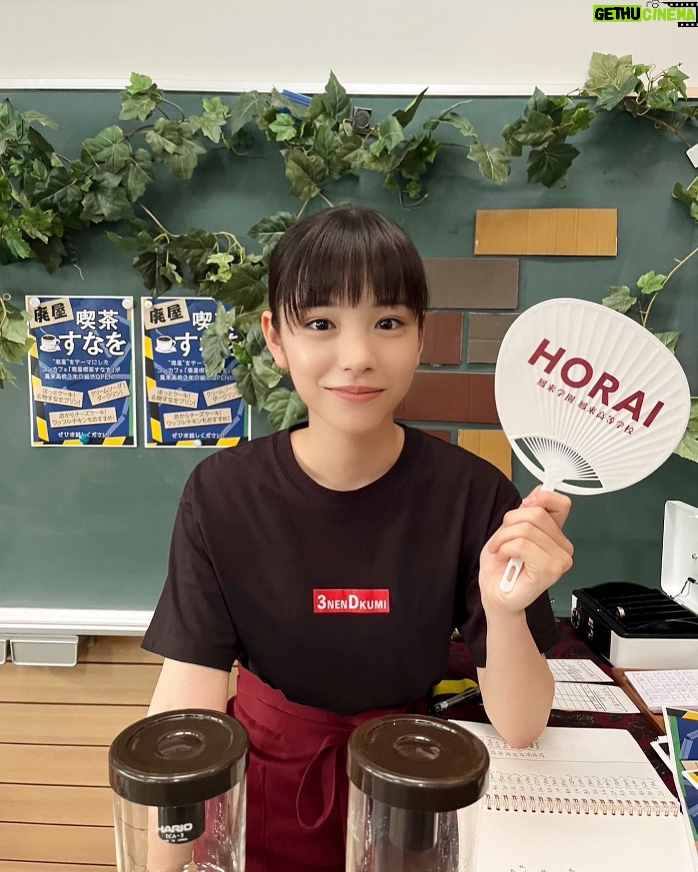 Ami Touma - 34K Likes - #最高の教師
5話は文化祭‼️何か起こるかはまだ分かりませんが、ドキドキしますね!私は文化祭を経験した事が無かったので、撮影を通して文化祭を体験出来て、とても楽しかったです!
ぜひご覧下さい!