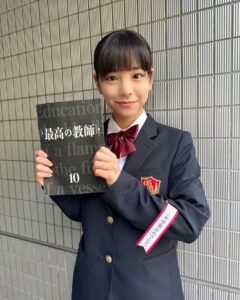 Ami Touma Instagram - 「#最高の教師」10話どうでしたか？ 星崎くんの話、そして九条先生の言葉に泣きそうになってました。 本当に終わってしまって寂しいですが、ドラマでの思い出を胸に、また頑張って行きます！ Huluオリジナル「拝啓、大人になる貴方へ」も見てくださいね！