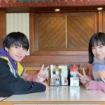 Ami Touma Instagram - 「#さよならマエストロ」の撮影現場にて日向ぼっこしてる猫さんたちに会いました！ 天音はここから海くんの協力も得てバイオリン頑張っていきます🎻 日中は暖かい事もありますが夜は冷えるので、皆さんしっかり体を温めてお過ごしください！ 日曜夜9時から放送です！ 是非ご覧ください！ #水は海に向かって流れる の2人と🐈も。