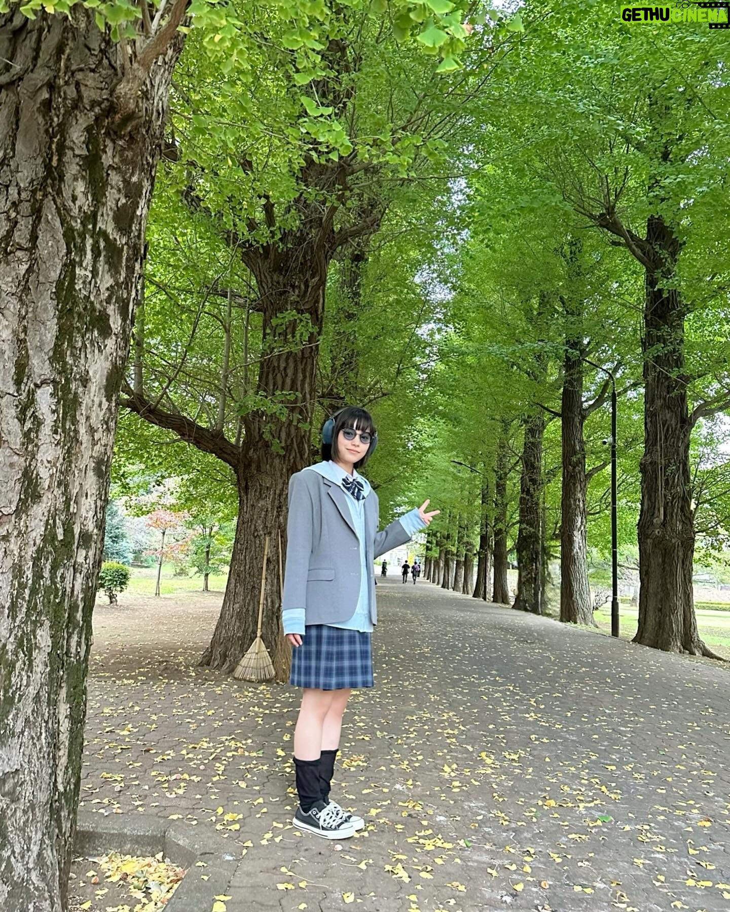Ami Touma - 25.6K Likes - 「#ケの日のケケケ」本日放送です。
家族や友達、皆さんからも楽しみだという声を頂いていてとても嬉しいです。
みんな苦悩や生きづらさを抱えていて、それを自分のものさしで測るのではなく、お互い歩み寄って理解し合える、そんなきっかけになれたらと思います。
脚本家・#森野マッシュ さんが作ってくれた、このひだまりのような温かい作品が沢山の人に届きますように。
ぜひ見てください!