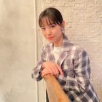 Ami Touma Instagram - #日経エンタテインメント 10月号今日発売です。 少し大人な雰囲気の衣装を着させて頂きました！ 是非ご覧ください！ #連載