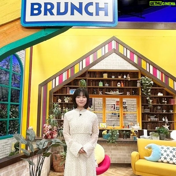 Ami Touma Instagram - 今夜放送の「#よるのブランチ」に出演させていただきました! 写真は ミキ 昴生さんと! 私がインスタを始めたばかりの頃からフォローしてくださっていて、やっとよるのブランチでお会い出来ました! 今夜23時56分からです。ぜひご覧下さい。