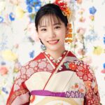 Ami Touma Instagram - この度、京都きもの友禅さんのイメージモデルをさせて頂くことになりました！ 今回の撮影で初めて振袖を着ました👘とても色鮮やかな振袖を身に纏うと、自然と気分も上がってきて凄く楽しかったです！ #京都きもの友禅