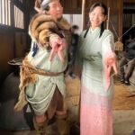 Ami Touma Instagram – 「#どうする家康」21話、どうでしたか??
ラストのシーンは涙無しでは見れませんでした😭
まだ見ていない方はぜひ見ていただけると嬉しいです!
お茶目で憎めない、そんな強右衛門役を演じていた#岡崎体育 さんとのオフショット📸です!
そして、来週6月11日に、新城市で岡崎体育さんと「どうする家康」のトークショーを行います!