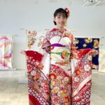 Ami Touma Instagram - この度、京都きもの友禅さんのイメージモデルをさせて頂くことになりました！ 今回の撮影で初めて振袖を着ました👘とても色鮮やかな振袖を身に纏うと、自然と気分も上がってきて凄く楽しかったです！ #京都きもの友禅