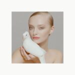 Amiah Miller Instagram - 🕊️🕊️🕊️ @taylortupy @howgin @jessibutterfield @pincurlsandpaint @iseirajewelry