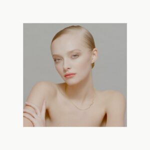 Amiah Miller Instagram - 🕊️🕊️🕊️
@taylortupy
@howgin 
@jessibutterfield
@pincurlsandpaint
@iseirajewelry