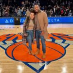 Amirah Vann Instagram - Hey @mrobinson23_ brother, we gotchoo 🙌🏽🏀👢@nyknicks #ifyouknowyouknow #nycstandup #nyknicks