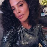 Amirah Vann Instagram - I want you to sparkle from the inside! A dress don’t mean Sh!$&!/nothing. It’s hard for so many right now family. Please know I’m right there with you. Be Extra kind to yourself and others. 🖤 #tistheseason #spreadlove #wewillgetthroughthis