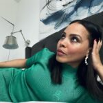 Amirah Vann Instagram - Who’s decided this is gonna be a really good weekend?! 🙋🏽‍♀️ Throw a hand up below! …and you helped make that possible with all of your lovely comments and calls! We Got This Indeed. Thank you fam ♥️