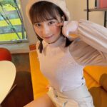 Amisa Miyazaki Instagram - 昨日になりますが、 Neontetra「たからもの」発売記念イベント in レコチョク！ありがとうございました！！ ・ こうして4年間一緒にお仕事できてるのもとても嬉しいですし、今回は佐藤青南先生のとても素敵な短編小説を朗読させていたただきました。 とても貴重な経験ができたこと感謝です🙇‍♀️ ・ そして、毎回雑誌がでると買ったよって報告してくれるセイカさんラブです🫶 ・ 皆さんも是非Neontetraさんの｢たからもの｣繰り返しお聞きください！！ ・ そして、昨日の私の服装ガーリーで甘々すぎて青い服着てけば良かったって着いた瞬間後悔してました😂