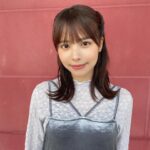 Amisa Miyazaki Instagram - 両手のやり場の無い感が滲み出てる😅 ・ 土、日と2日間「鈍色ショコラヴィレ ビエンナーレ」の舞台挨拶ありがとうございました！！ ・ 金沢は映画の撮影の時も思いましたが何故か街自体の時間がゆったり進んでいるような不思議な感覚がするなと思ってしまうほど心地が良い素敵な所です！！今回の撮影で初めて金沢上陸しましたが金沢のいい所が沢山しれました☺️ ・ 映画の方もとても素敵な内容になっていますので是非ご覧ください🫶 #鈍色ショコラヴィレ