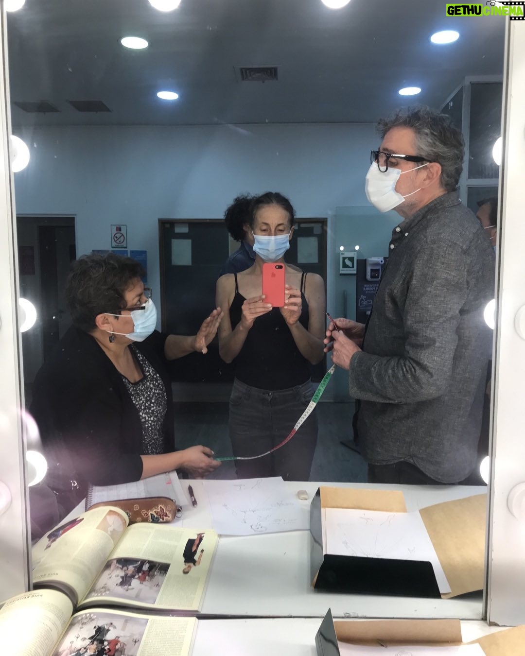 Amparo Noguera - 1.9K Likes - Preparando cosas lindas @oliviadelasmer Pablo Nuñez @alvaro.viguera