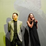 Amparo Noguera Instagram - Así se vivió la Avant Premiere de la película Historia y Geografía 🎨🖌️en @matucana100 Gioconda Martínez, una recordada actriz de televisión cómica, decide volver a su ciudad natal para montar una obra de teatro sobre la conquista de Chile y recuperar el reconocimiento artístico que creyó haber perdido, pero que nunca tuvo. Dirige: Bernardo Quesney (@bernardoquesney) Producen: Equeco (@equecocl) Auspicia: Gin Proa (@gin.proa), Cerveza Patagonia (@cerveza.patagonia.cl) & Pan Mostacho (@panmostacho) Distribuye: Storyboard Media (@storyboardm_) Co-financia: Ministerio de las Culturas, las Artes y el Patrimonio (@culturas_cl)