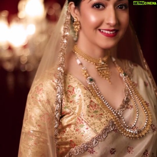 Amrita Chattopadhyay Instagram - ๐ค๐ค ACTRESS: @amritachattopadhyay_ CINEMATOGRAPHER: @sayankundu9 DESIGNER: @avijitdasofficial_bengal JEWELLERY: @avama_jewellers STUDIO: @starcraft_insta MAKEUP & HAIR @makeupartist_susmitabiswas Feel free to Call/ Whatsapp us to get amazing makeovers๐ซฐ๐ป๐ซฐ๐ปon your special day๐ธ๐ธ Booking open for 2024-2025๐๐ป๐๐ป๐๐: ๐ฒ๐ฑ๐call 8013591988 whatsapp 7003049092