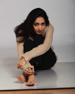 Amrita Chattopadhyay Instagram - 🍁
. 
. 
. 
. 
. 
. 
📸 @sandipphotographer 

#instamood #instagram #instapic #instashot