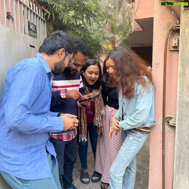 Amrita Chattopadhyay Instagram - Celebrating 1 year of my Most favourite web work till date.. #VaranasiJunction ✨❤ Directed by @riingob Produced by @ohendrilabanerjee Streaming partner @klikk.tv With a Fantabulous Team, Cheers guys✨❤🤘🤘 #instagood #instagram #instamood #instawork
