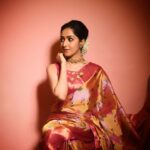 Amrita Chattopadhyay Instagram - 🌼✨ . . . . . . Shoot for @eisamay.digital Thank you @debleena_g15 📸 @sarkardebarshi19 💄 @makechayanup 🥻 @aparajitabanerjee_ #instamood #instagram #editorial #shoot #instagood