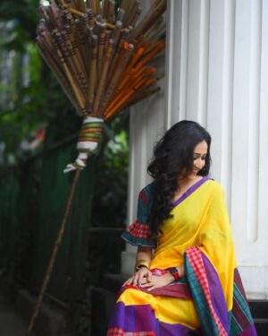 Amrita Chattopadhyay Instagram - ✨✨✨

For @akashlina_onlinestudio 
Hair: @rupsha_roy_official
Photography: @photographer_sabitendra and @clicks_by_sarboday

#instamood
#instaphoto
#instagood
#paidpartnership