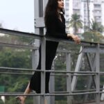 Amrita Chattopadhyay Instagram – 🍃

📸 @sandipphotographer 

#instamood #instalife #instagood #instawork #bridge #summer #life