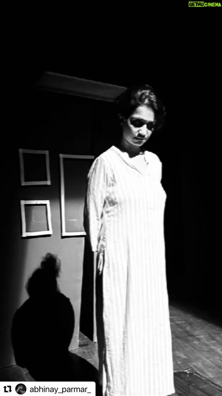 Amruta Subhash Instagram - I met @abhinay_parmar_ some years back when I performed at Prithvi Theatre. He was a volunteer there. Since then he connected with our group and became our angel at Prithvi. He has helped us so much.. I am grateful! Reposting his post. I had tears when I read it.. thank you Abhinay.. love ❤️..And yes.. loved all the photos you have clicked. That’s the team of our play.. I am grateful to my team.❤️ #phirsehoneymoon Hindi play❤️ Here is what Abhinay has written for us.. it’s so touching……. Dear Sir&Mam! Thank you so much for all the love and blessings! Thank you for making me a part of your family! Thank you for Loving me like your kid! This kid always want to be around with you like a curious one who wants to learn lot of things about life and about craft and About how to be a good human being! And team! You have my heart!❤️ Thank you for everything!🙏🏽✨️ Gratitude!💛🫶 @amrutasubhash @sandeshkulkarni.small.s @phirsehoneymoon . . . .#love #family #theater #life #art #artist