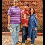 Amruta Subhash Instagram - हमारी बहुत प्यारी और कमाल की एक्ट्रेस भी @amrutasubhash जी के साथ का छायाचित्र. साथ में हैं हमारे दोस्त @ambesht जगह- महबूब स्टूडियो, मुंबई