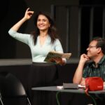 Amruta Subhash Instagram - पुनश्च हनिमून NMACC येथील Studio Theatre मध्ये. दिनांक ११ जाने रात्री ८ वा. https://in.bookmyshow.com/plays/punashcha-honeymoon/ET00357169 स्टुडिओ थेटर २५० प्रेक्षक संख्या असलेला समीप रंगमंच आहे. नाटक अक्षरशः आपण घरात बघतो आहोत असे वाटते. लाईट्स आणि साऊंड सिस्टिम अफाट आहे. हा अनुभव नाटकातल्या दर्दी प्रेक्षकांनी घेतलाच पाहिजे. #phirsehoneymoon #पुनश्चहनिमून @amitphalke @mangaajjii @pooja_phalke @kaushalknight @meerawelankar_official @ashutoshparandkar @anup.mane.9 @amoghh.pisal @pritish_khandagale @shridhar__dige @digambar.prabhu @sameerhampi @abhinay_parmar_ @phirsehoneymoon @vipulmahagaonkar @nmacc.india
