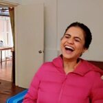 Amruta Subhash Instagram - MOJE- PJ Mojja Hi Mojja Merry Christmas 🤓 पुनश्च हनिमून या वर्षातील शेवटचे २ प्रयोग रवि 24 डिसेंबर दु 12.30 वा बालगंधर्व,पुणे शनि 30 डिसेंबर रात्र 7.30 वा शिवाजी मंदिर, दादर Book on BMS. https://in.bookmyshow.com/plays/punaschya-honeymoon/ET00358923 Disclaimer: Promotional video विनोदी असला तरी नाटकात फक्त विनोद नाहीत. #christmas #santa #relatable #husbandandwife #couples #couplereels #funny #reelkarofeelkaro #reelitfeelit #theatre #phirsehoneymoon #actor #actorslife #phirsehoneymoon #पुनश्चहनिमून @amitphalke @mangaajjii @pooja_phalke @kaushalknight @meerawelankar_official @ashutoshparandkar @anup.mane.9 @amoghh.pisal @pritish_khandagale @shridhar__dige @digambar.prabhu @sameerhampi @abhinay_parmar_ @phirsehoneymoon