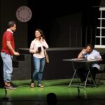 Amruta Subhash Instagram - पुनश्च हनिमून NMACC येथील Studio Theatre मध्ये. दिनांक ११ जाने रात्री ८ वा. https://in.bookmyshow.com/plays/punashcha-honeymoon/ET00357169 स्टुडिओ थेटर २५० प्रेक्षक संख्या असलेला समीप रंगमंच आहे. नाटक अक्षरशः आपण घरात बघतो आहोत असे वाटते. लाईट्स आणि साऊंड सिस्टिम अफाट आहे. हा अनुभव नाटकातल्या दर्दी प्रेक्षकांनी घेतलाच पाहिजे. #phirsehoneymoon #पुनश्चहनिमून @amitphalke @mangaajjii @pooja_phalke @kaushalknight @meerawelankar_official @ashutoshparandkar @anup.mane.9 @amoghh.pisal @pritish_khandagale @shridhar__dige @digambar.prabhu @sameerhampi @abhinay_parmar_ @phirsehoneymoon @vipulmahagaonkar @nmacc.india